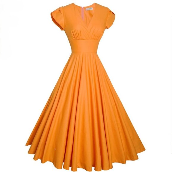 NWT Custom Helen Dress in Cinderella Blue Fabric - Picture 1 of 5